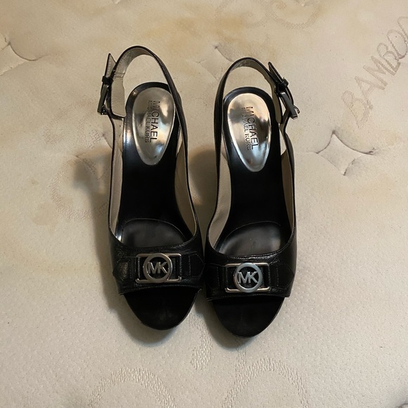 michael kors charm slingback shoes